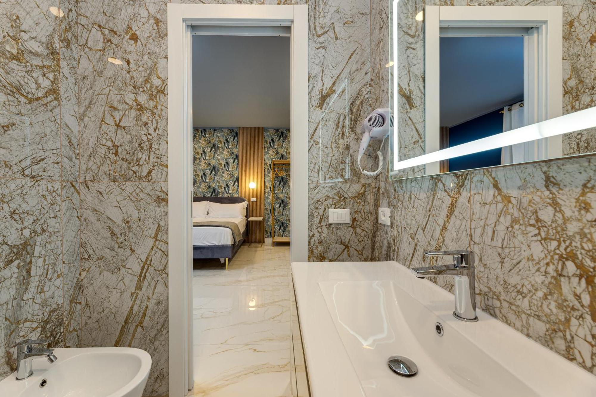 Naif Suites Рим Экстерьер фото